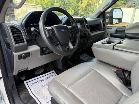 Used 2022 Ford F350 XL w/ Power Equipment Group AWD/4WD image 13