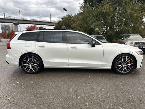 Certified 2024 Volvo V60 T8 Polestar image 3
