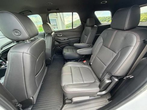 Certified 2023 Chevrolet Traverse RS AWD/4WD image 36