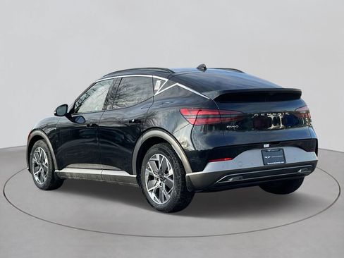 New 2025 Genesis GV60 Advanced image 4