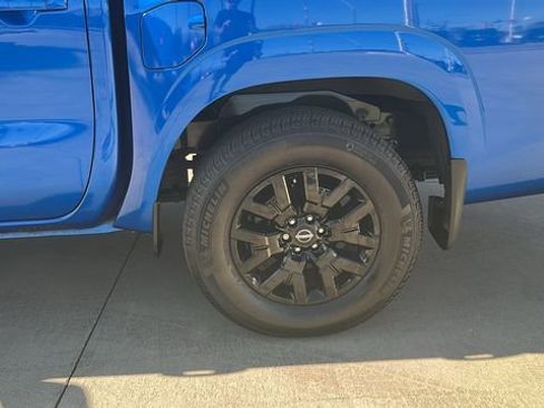 Used 2024 Nissan Frontier SV w/ SV Convenience Package RWD image 21