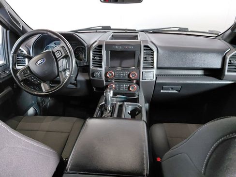 Used 2017 Ford F150 XLT w/ Equipment Group 302A Luxury image 18