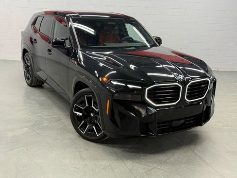Used 2025 BMW XM Sport Utility 4D image 29