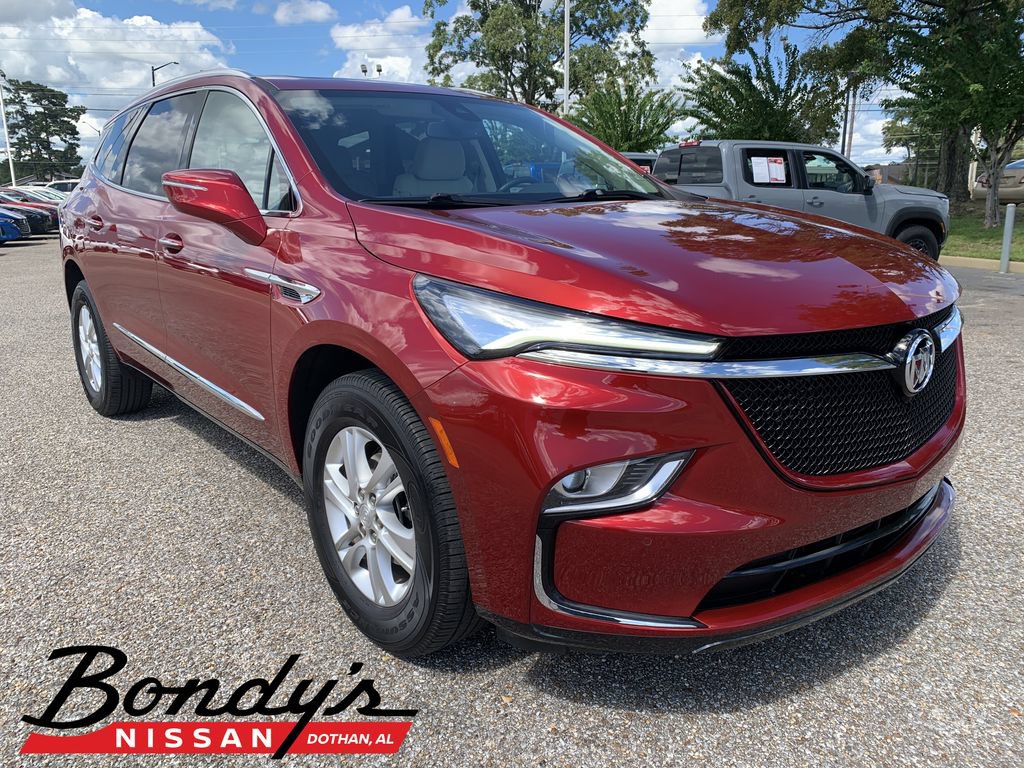 Used 2023 Buick Enclave Essence w/ Experience Buick Package FWD image 1