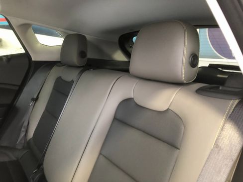 Certified 2025 Chevrolet Trax ACTIV w/ Driver Confidence Package image 10