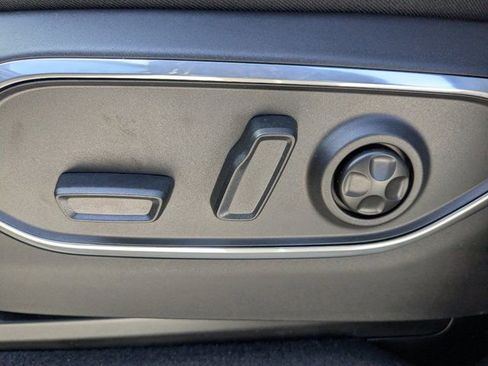 New 2026 Jeep Grand Wagoneer Limited AWD/4WD image 22