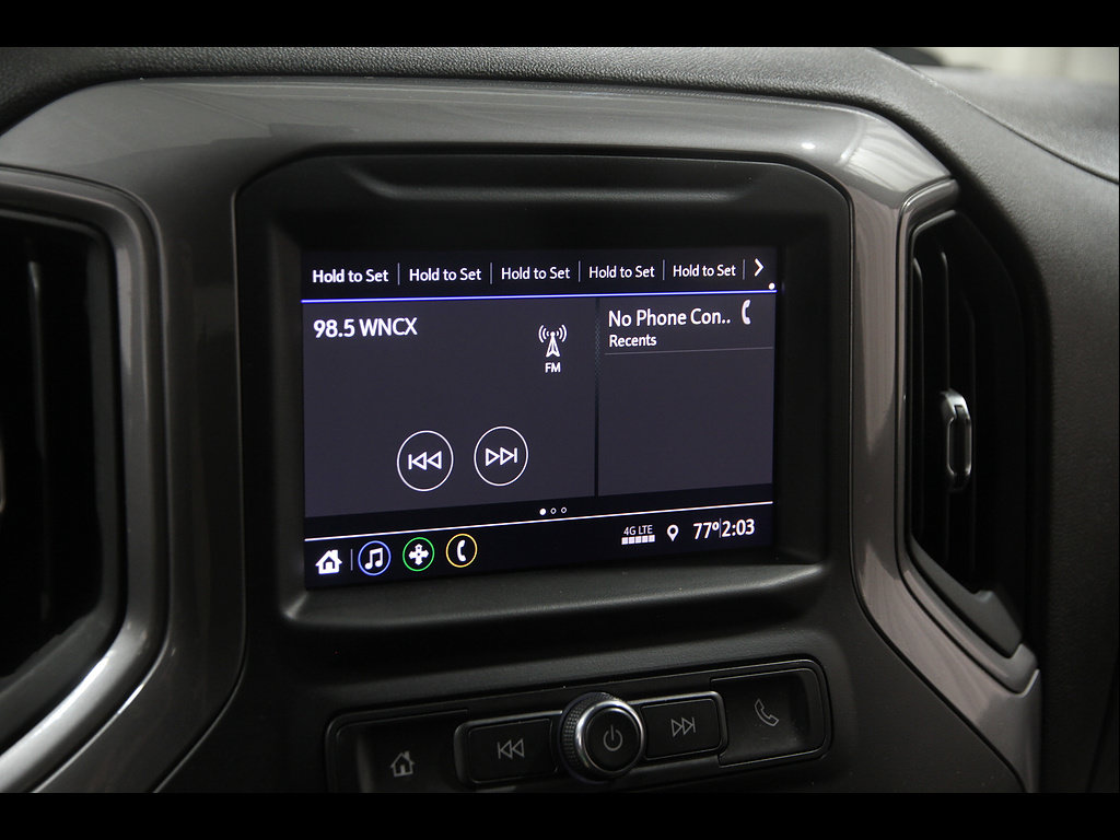Used 2021 Chevrolet Silverado 1500 Custom Trail Boss w/ LPO, Dark Essentials Package AWD/4WD image 9