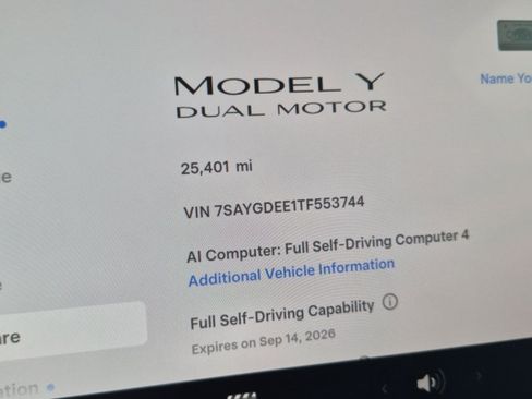 Used 2026 Tesla Model Y AWD image 10