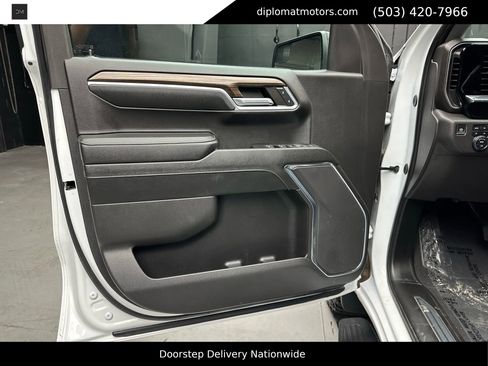 Used 2024 Chevrolet Silverado 1500 LT Trail Boss w/ Protection Package image 36