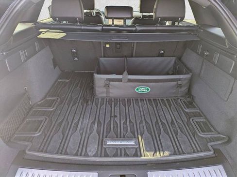 Used 2026 Land Rover Range Rover Velar S AWD/4WD image 6