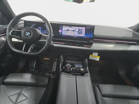 Certified 2024 BMW 530i w/ M Sport Package RWD image 9