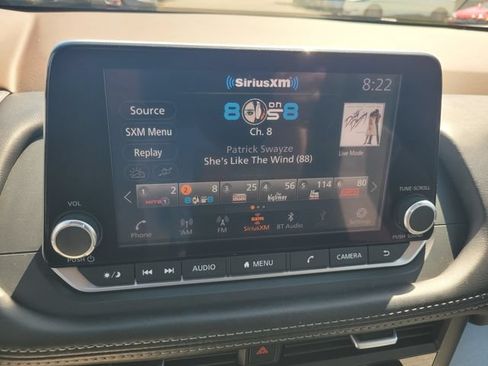 Used 2023 Nissan Rogue SV FWD image 22
