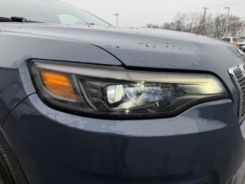 Certified 2021 Jeep Cherokee Latitude Lux w/ Comfort/Convenience Group image 10