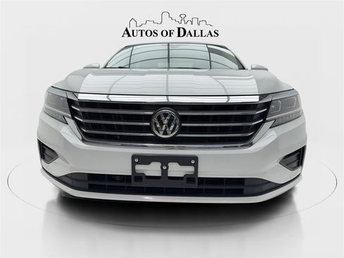 Used 2022 Volkswagen Passat 2.0T SE image 6