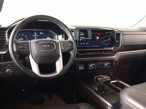 Used 2023 GMC Sierra 1500 Elevation w/ X31 Off-Road Package image 2
