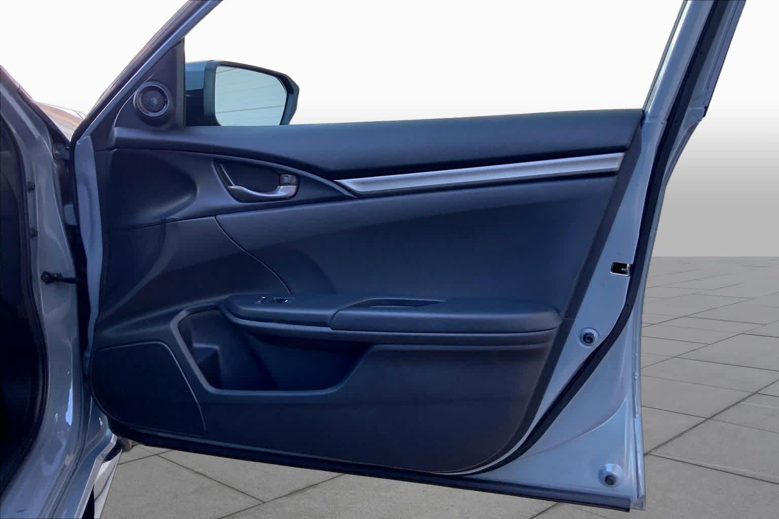 Used 2021 Honda Civic Sport image 22