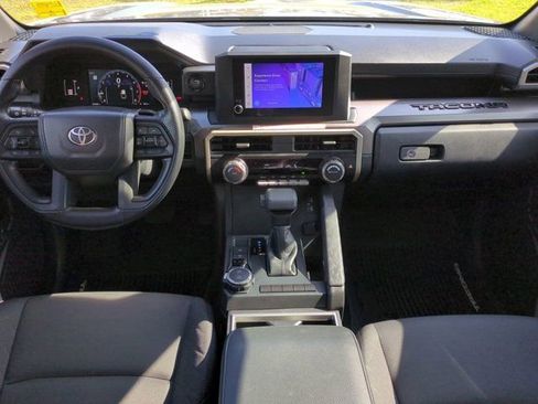 Used 2025 Toyota Tacoma SR5 image 14