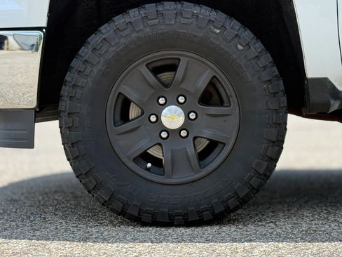 Used 2015 Chevrolet Silverado 1500 LT w/ All Star Edition AWD/4WD image 28