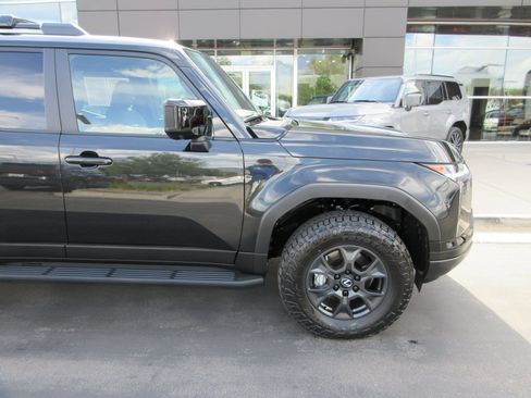 Used 2026 Lexus GX 550 AWD/4WD image 12