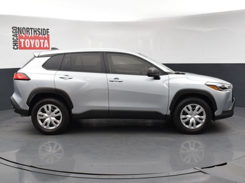 Used 2022 Toyota Corolla Cross L AWD/4WD image 5