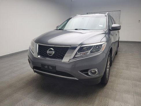 Used 2015 Nissan Pathfinder SV w/ Cargo Package image 15