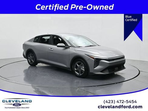 Used 2025 Kia K4 FWD image 1