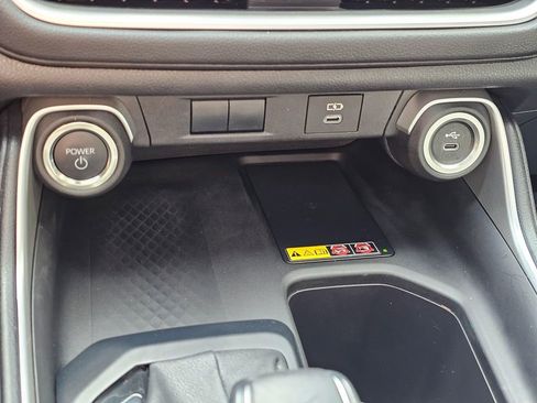Used 2025 Toyota Grand Highlander AWD Hybrid image 35