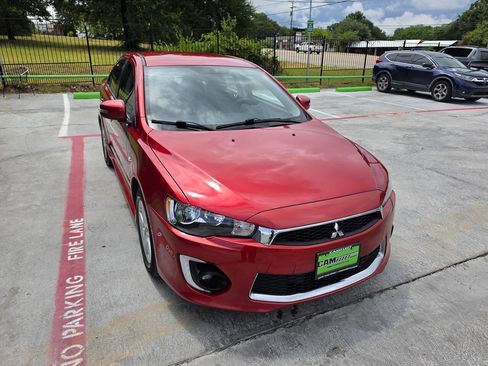 Used 2017 Mitsubishi Lancer ES AWD/4WD image 5