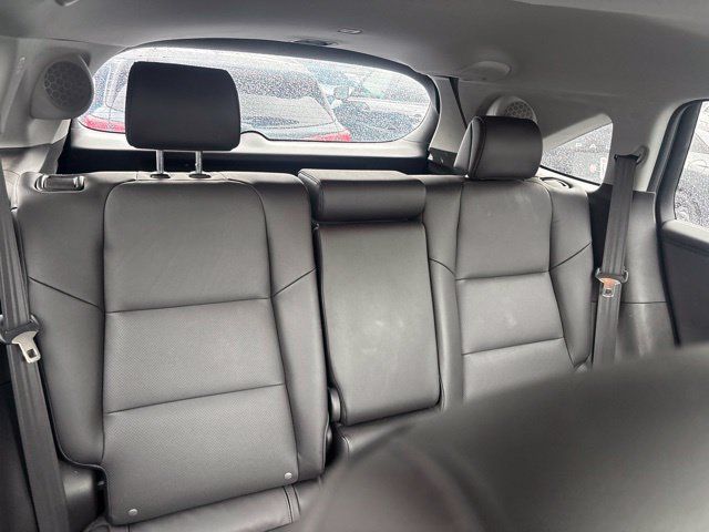 Used 2017 Acura RDX w/ Advance Package AWD/4WD image 12