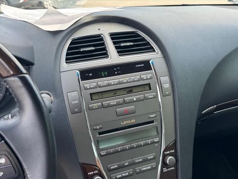 Used 2011 Lexus ES 350 FWD image 25