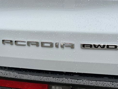 New 2026 GMC Acadia Denali w/ Super Cruise Package image 28