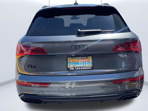 Used 2024 Audi Q5 2.0T Premium w/ Summer of Audi Package image 7