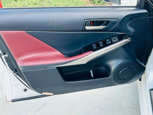 Used 2017 Lexus IS 200t w/ Navigation System Package image 31