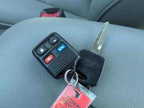 Used 2003 Ford Mustang V6 image 24