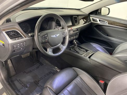 Used 2015 Hyundai Genesis 3.8 w/ Option Group 03 RWD image 11