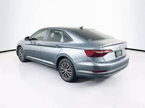 Used 2020 Volkswagen Jetta SE image 5
