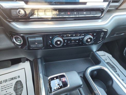 Certified 2022 Chevrolet Silverado 1500 High Country w/ High Country Premium Package image 15