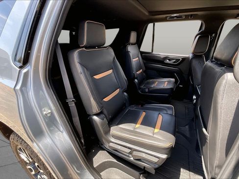 Used 2023 GMC Yukon AT4 w/ AT4 Premium Plus Package AWD/4WD image 20