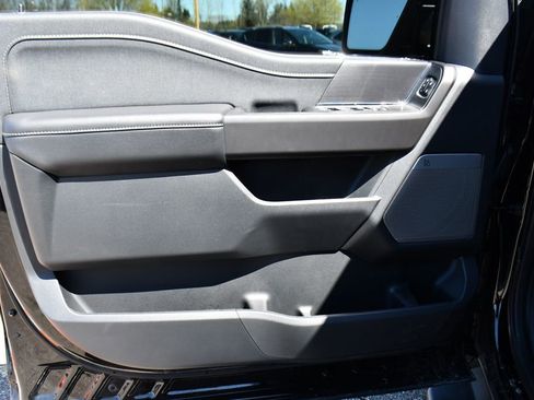 Used 2025 Ford F150 Lariat AWD/4WD image 22