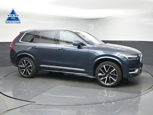 Used 2025 Volvo XC90 B5 Plus w/ Protection Package Premier AWD/4WD image 1