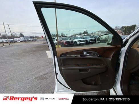 Used 2016 Buick Enclave Premium w/ Experience Buick Package image 24