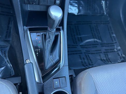 Used 2014 Toyota Corolla LE image 23