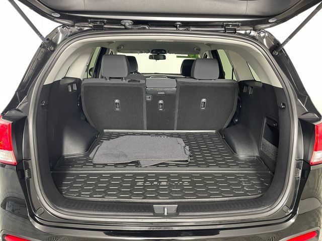 Used 2016 Kia Sorento AWD w/ LX Convenience Package image 18