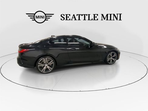 Used 2021 BMW 430i Coupe w/ Convenience Package RWD image 12