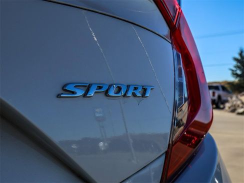 Used 2019 Honda Civic Sport image 11