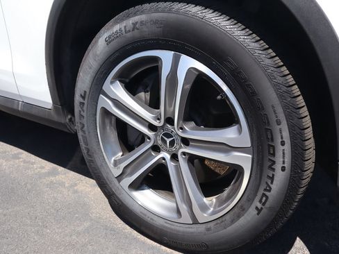 Used 2020 Mercedes-Benz GLC 300 image 18