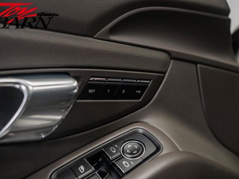 Used 2018 Porsche 718 Cayman S image 23