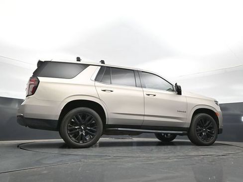 Used 2022 Chevrolet Tahoe LT w/ LT Signature Package AWD/4WD image 29