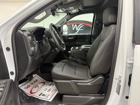 New 2026 GMC Sierra 3500 Pro w/ Convenience Package image 9