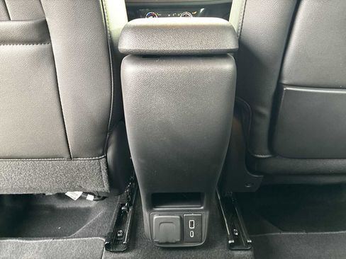 Used 2025 Chevrolet TrailBlazer RS w/ Convenience Package image 20